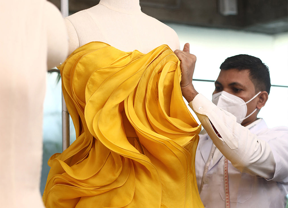 INSIDE THE ATELIER: ‘ENGINEERED ENDLESS RUFFLES’