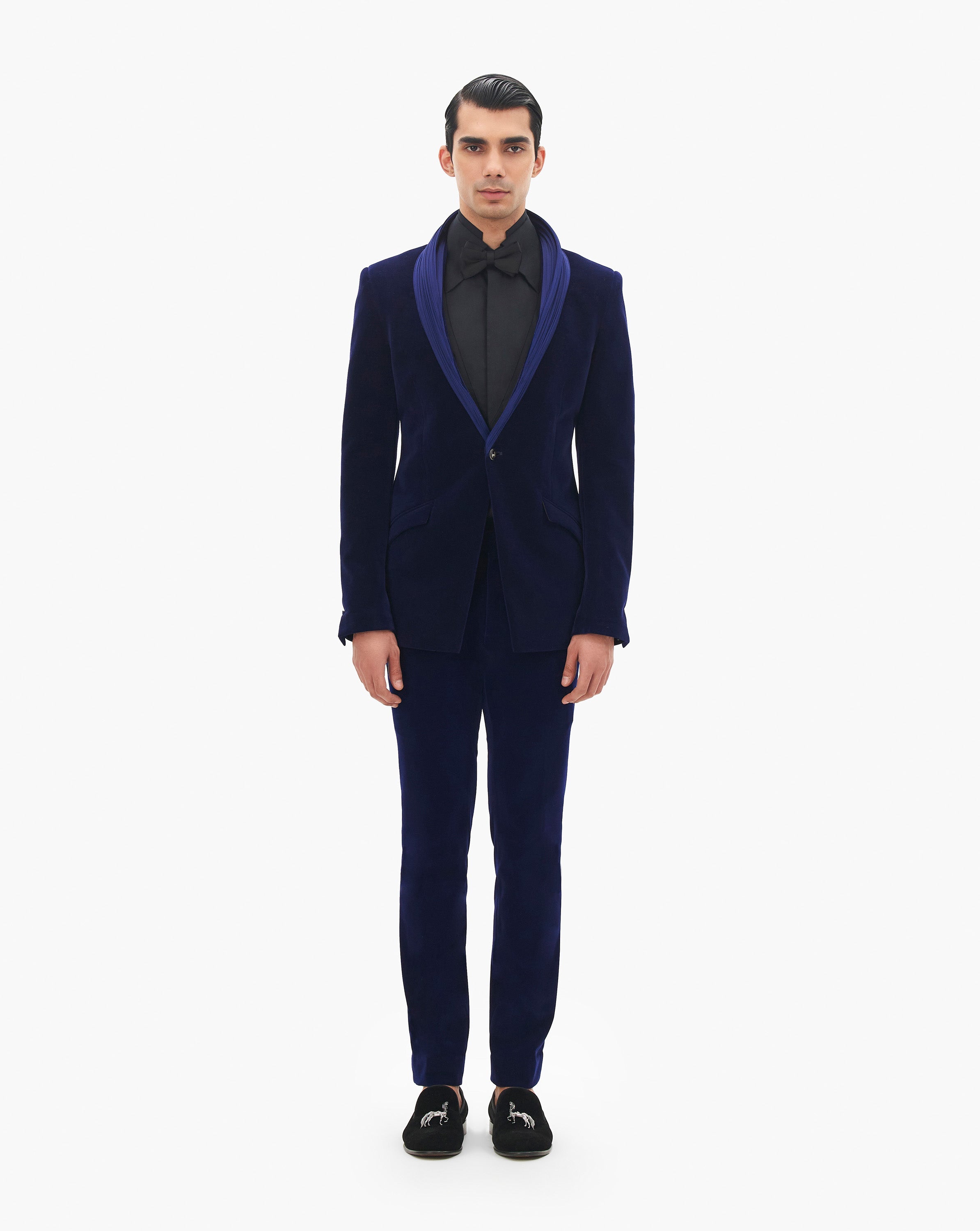Sculpted Contour Tuxedo