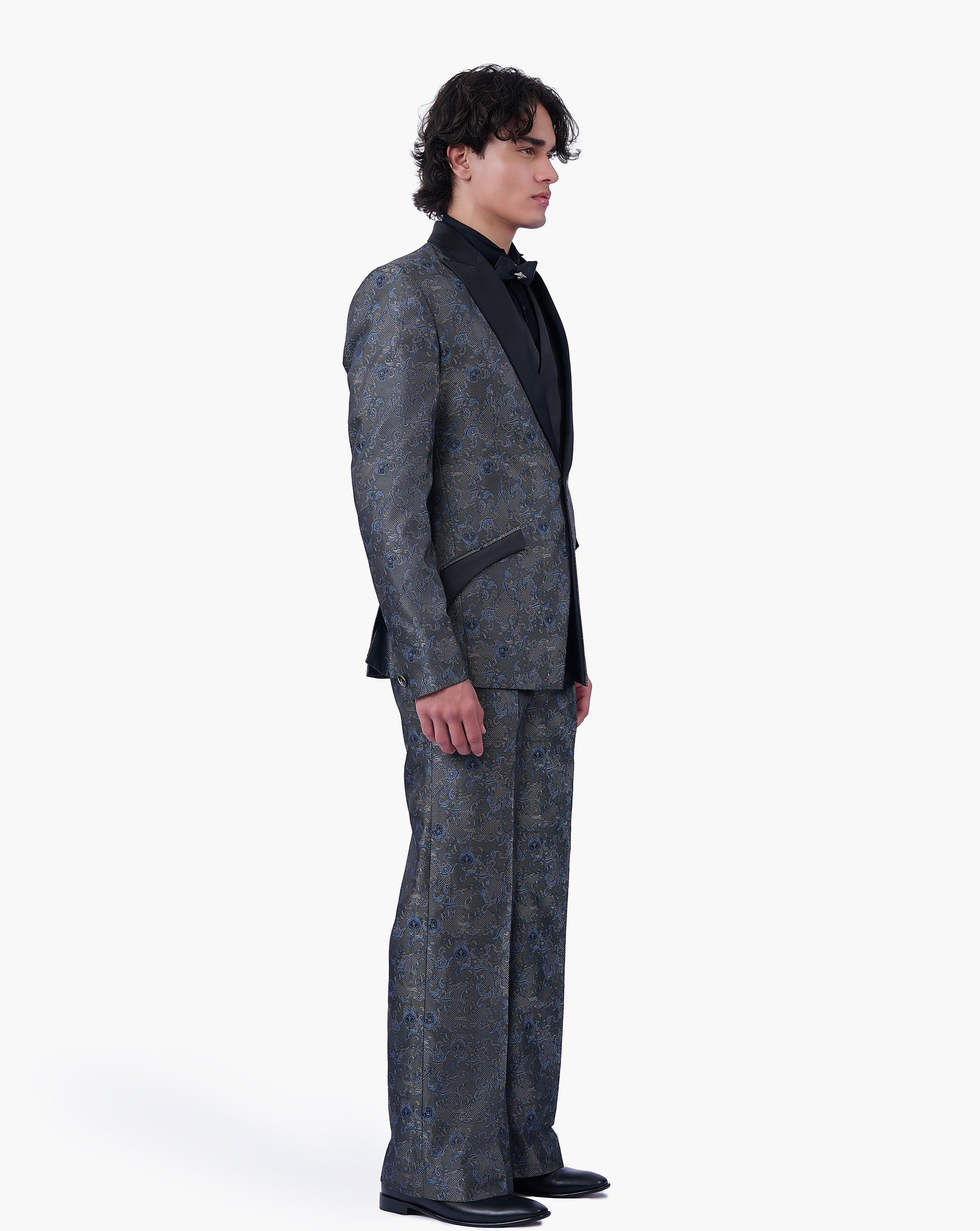 Metallic Paisley Jacquard Tuxedo