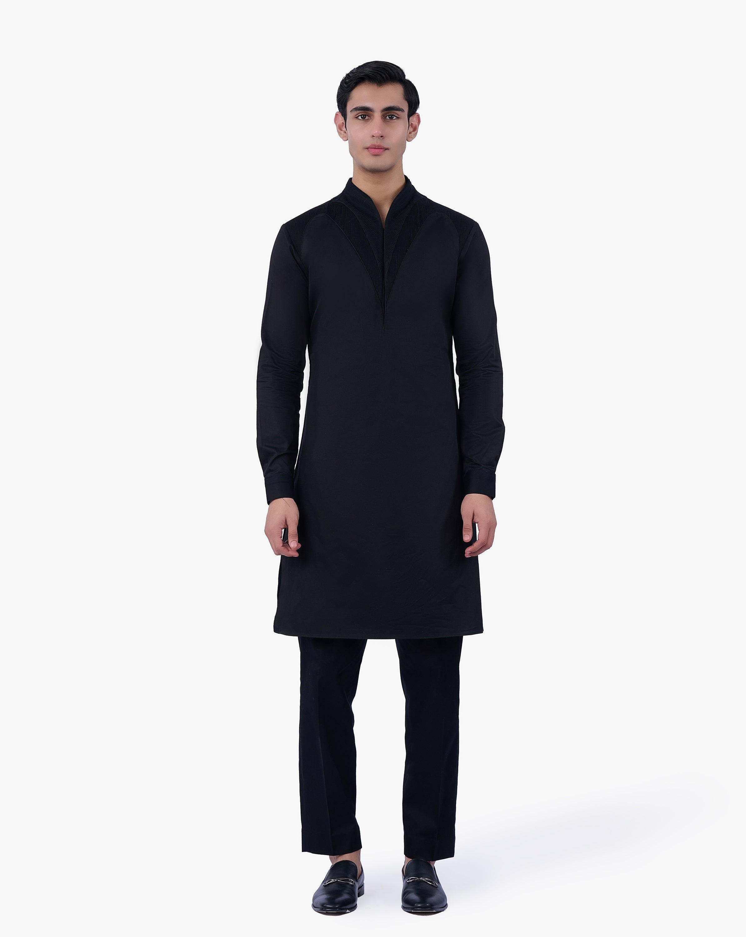 Noir Pintuck Kurta Set
