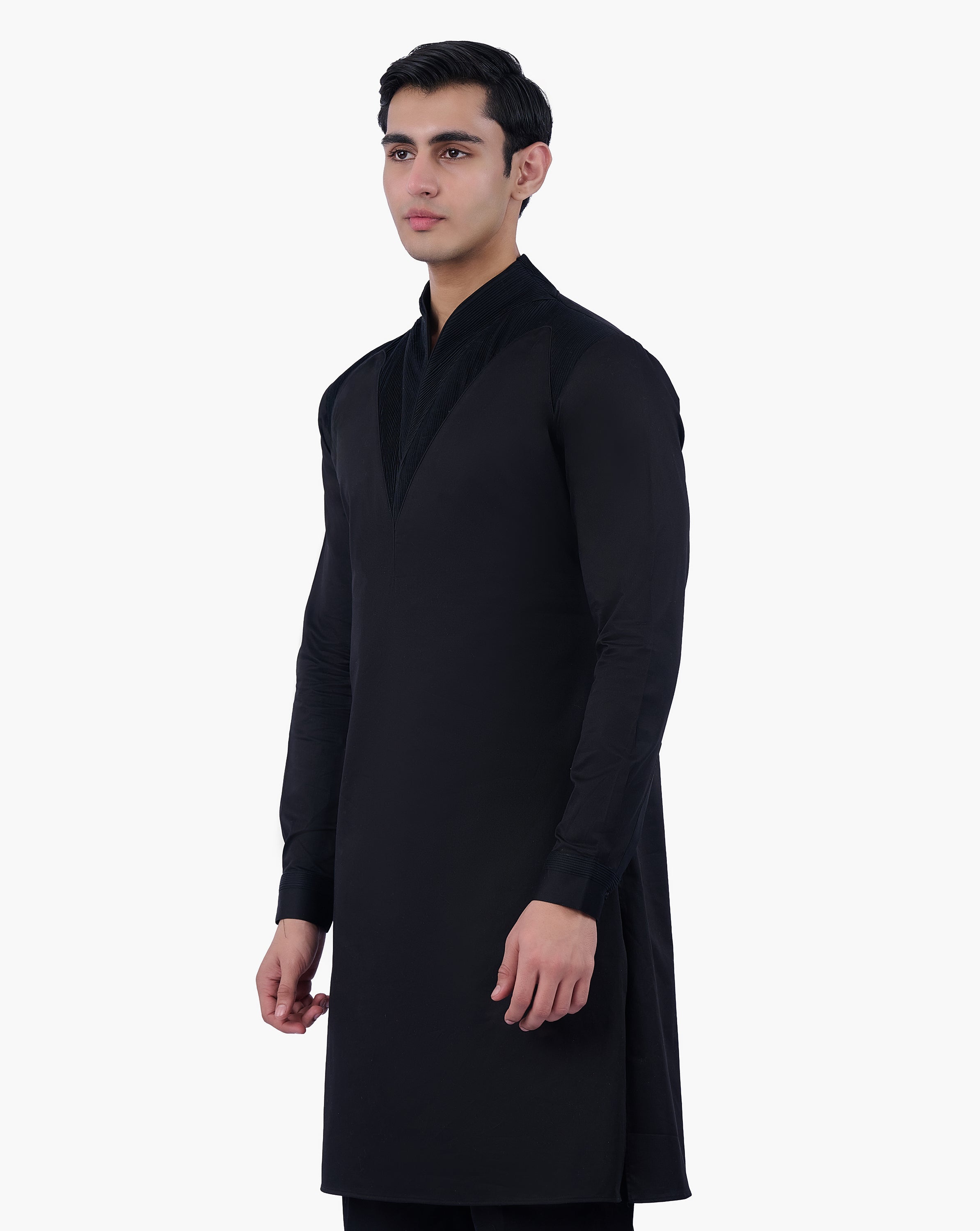 Noir Pintuck Kurta Set