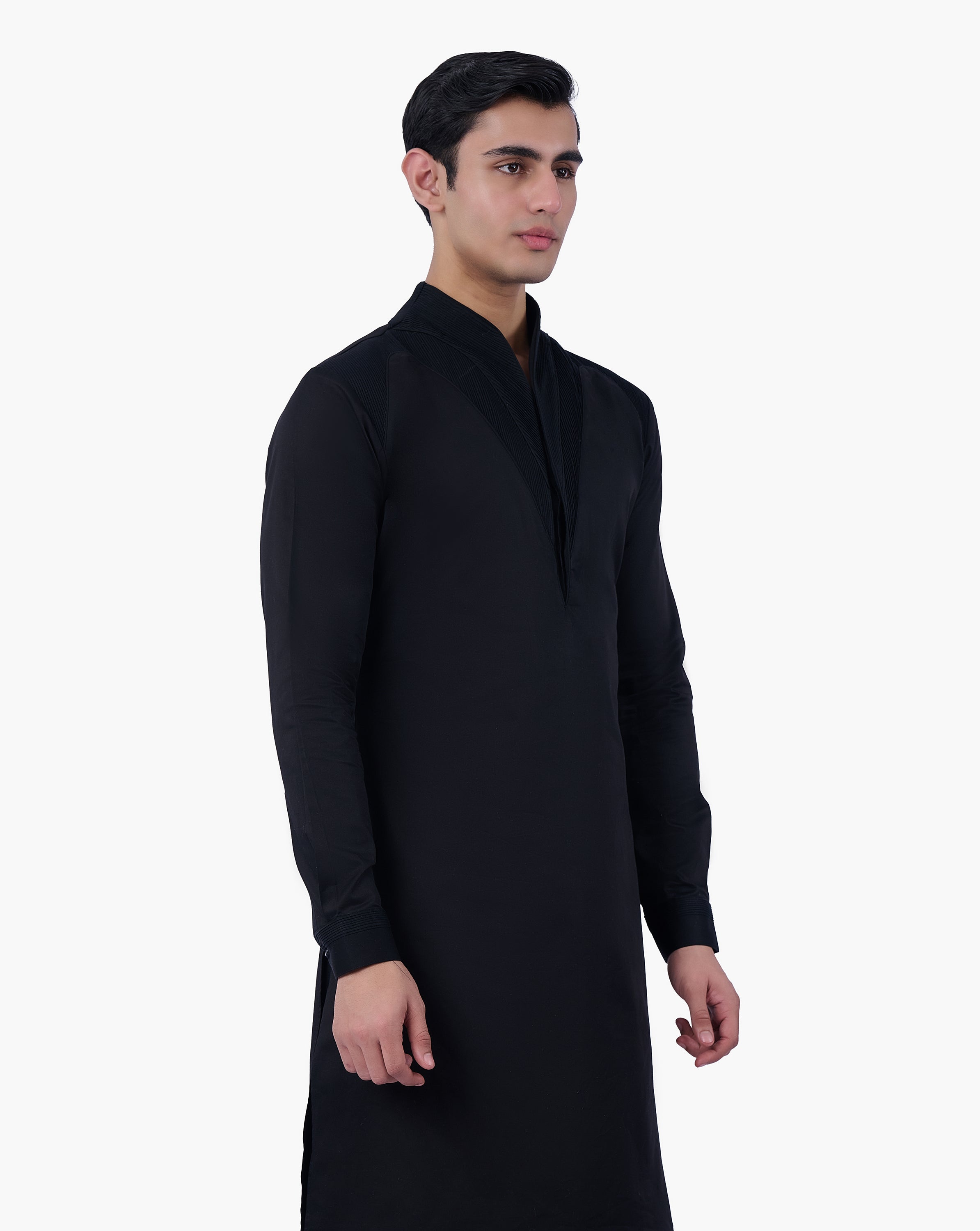 Noir Pintuck Kurta Set
