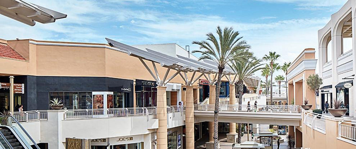 San Diego-Neiman-Marcus – Gaurav Gupta International