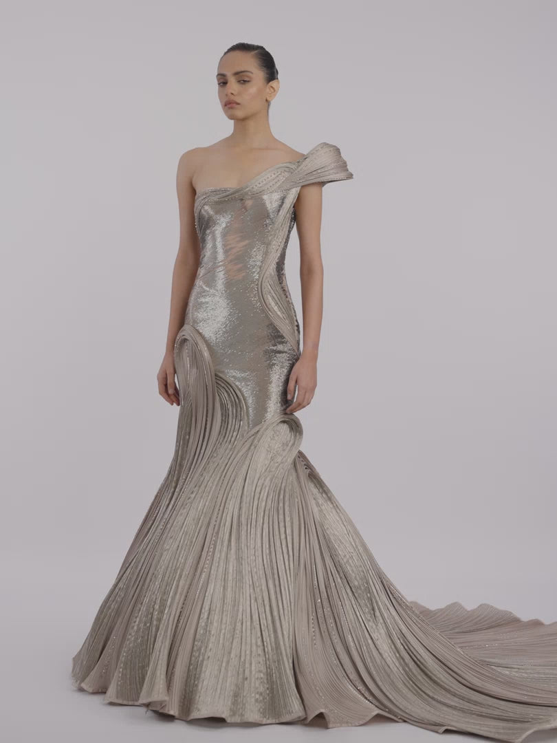 The Sculpted One-Shoulder Satin Gown