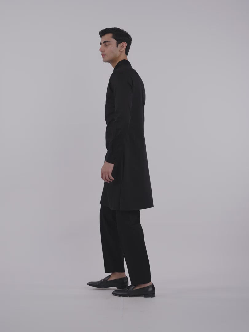 Noir Pintuck Kurta Set
